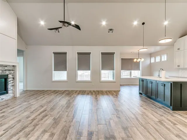Photo 6 — 8221 NW 152nd Terrace, Edmond, OK 73013
