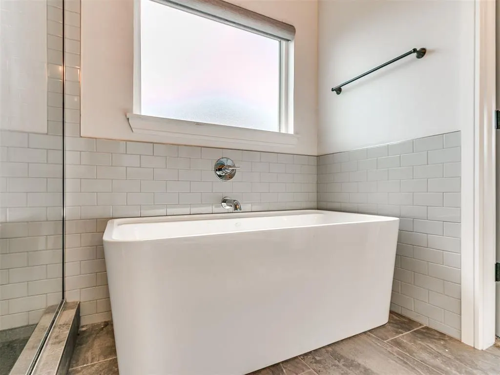 Photo 17 — 8221 NW 152nd Terrace, Edmond, OK 73013