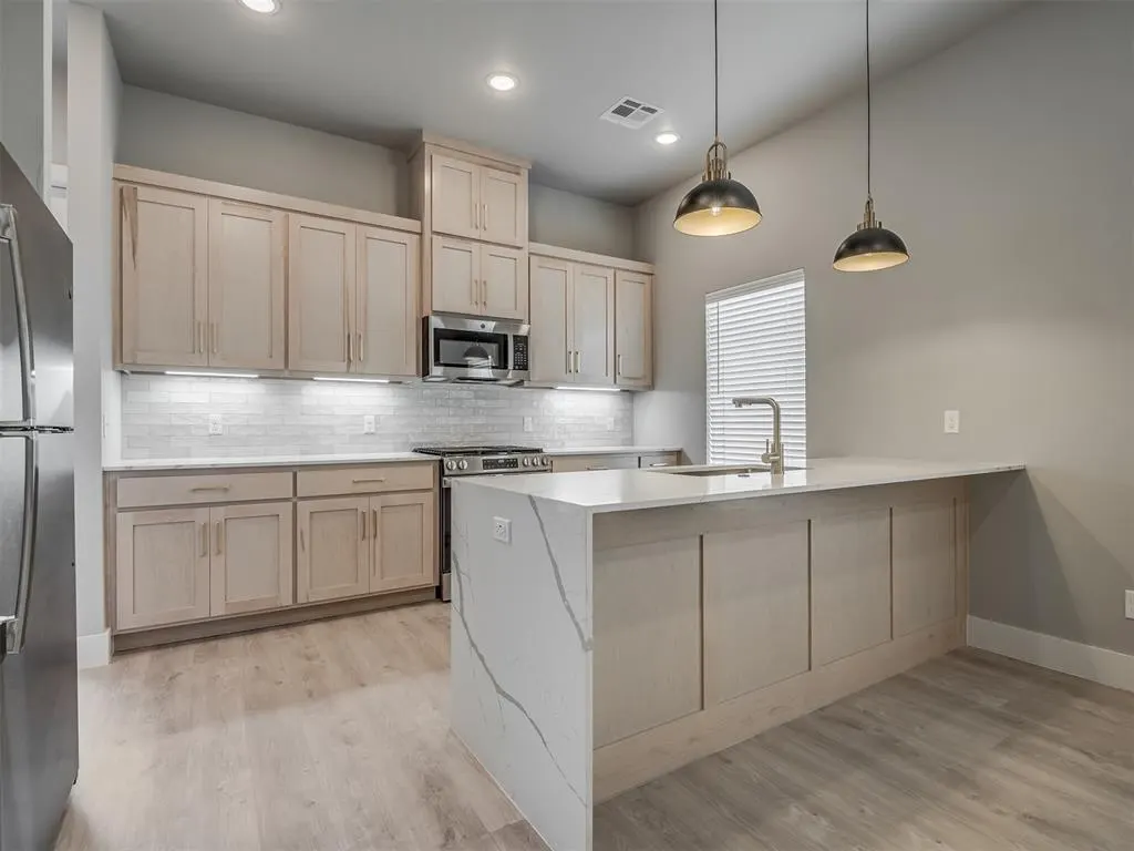 Photo 2 — 4100 NW 179 Terrace, Edmond, OK 73012