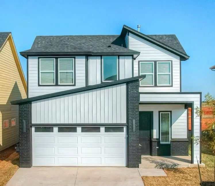 Front exterior — 4104 NW 179 Terrace, Edmond, OK 73012