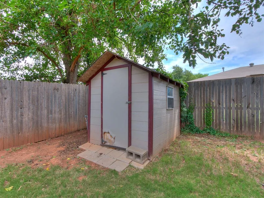 Photo 24 — 8908 N McMillan Avenue, Oklahoma City, OK 73132