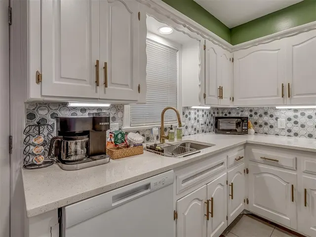 Photo 7 — 1009 Idaho Street, Norman, OK 73071