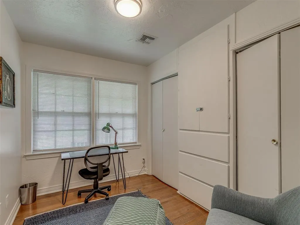 Photo 11 — 1009 Idaho Street, Norman, OK 73071