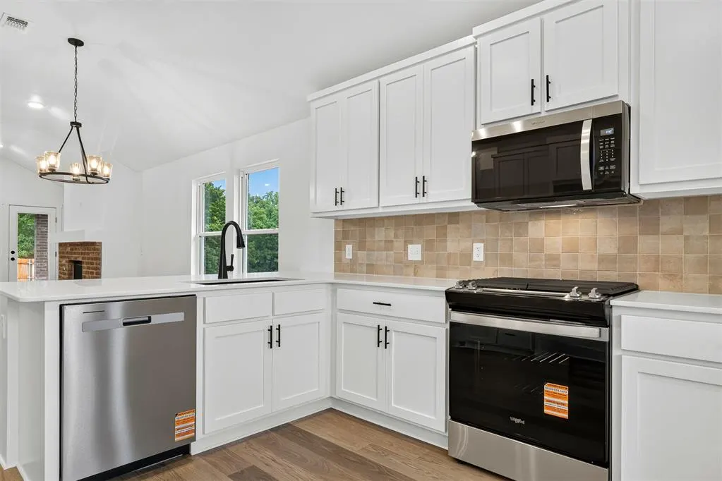 Photo 10 — 8825 Spruce Street, Edmond, OK 73003