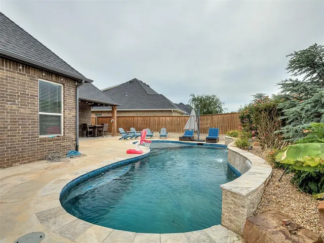 Photo 5 — 616 Vintage Drive, Norman, OK 73069