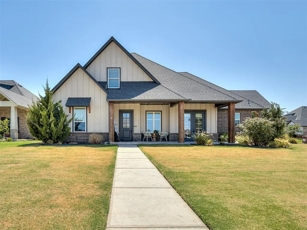 Front exterior — 616 Vintage Drive, Norman, OK 73069
