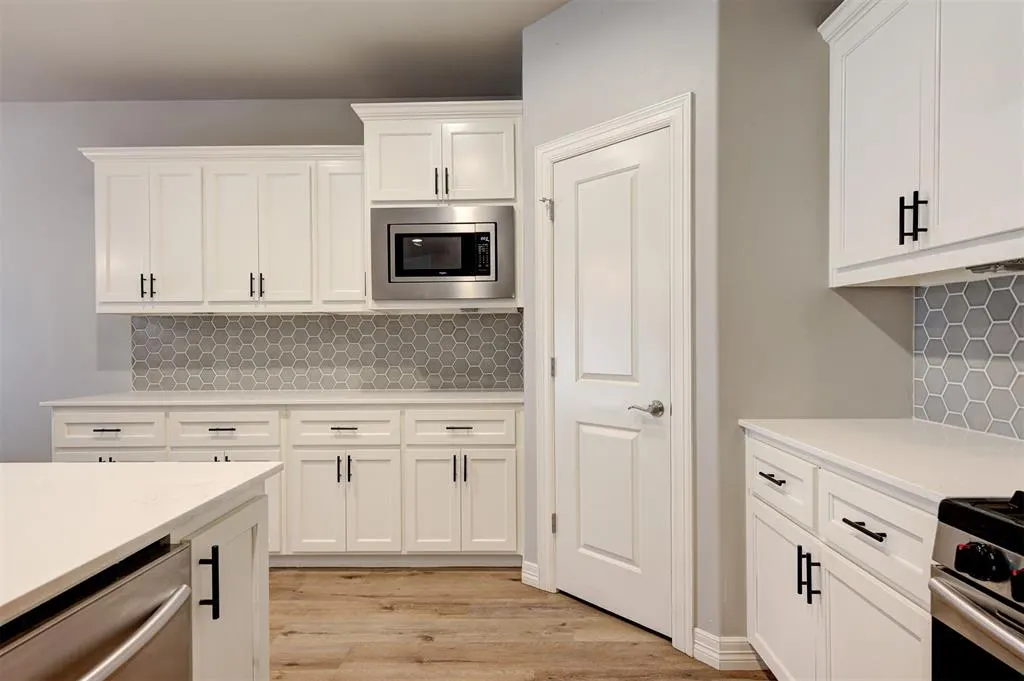 Photo 18 — 11225 SW 30th Street, Yukon, OK 73099