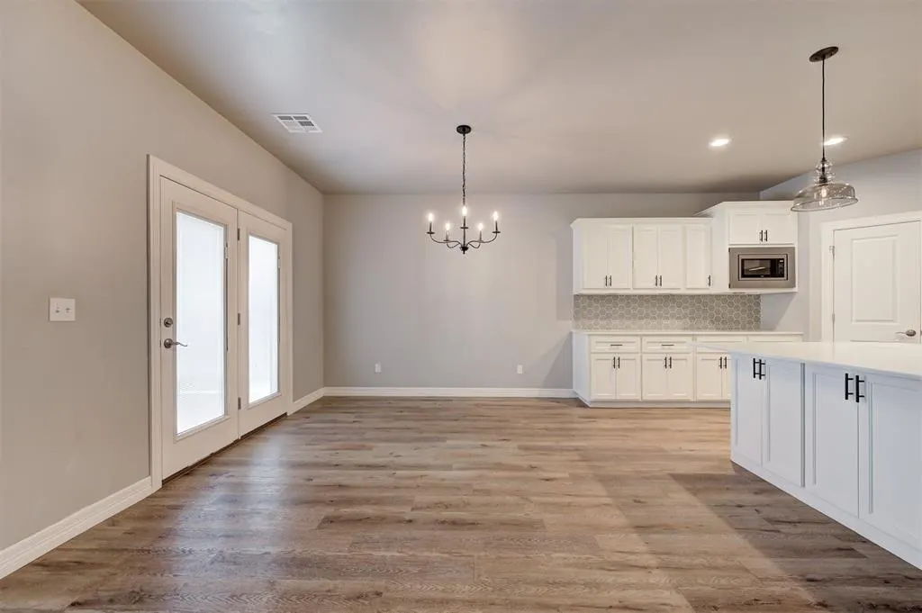 Photo 22 — 11225 SW 30th Street, Yukon, OK 73099