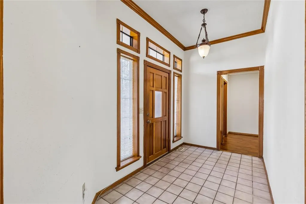 Photo 4 — 10620 Songbird Lane, Midwest City, OK 73130