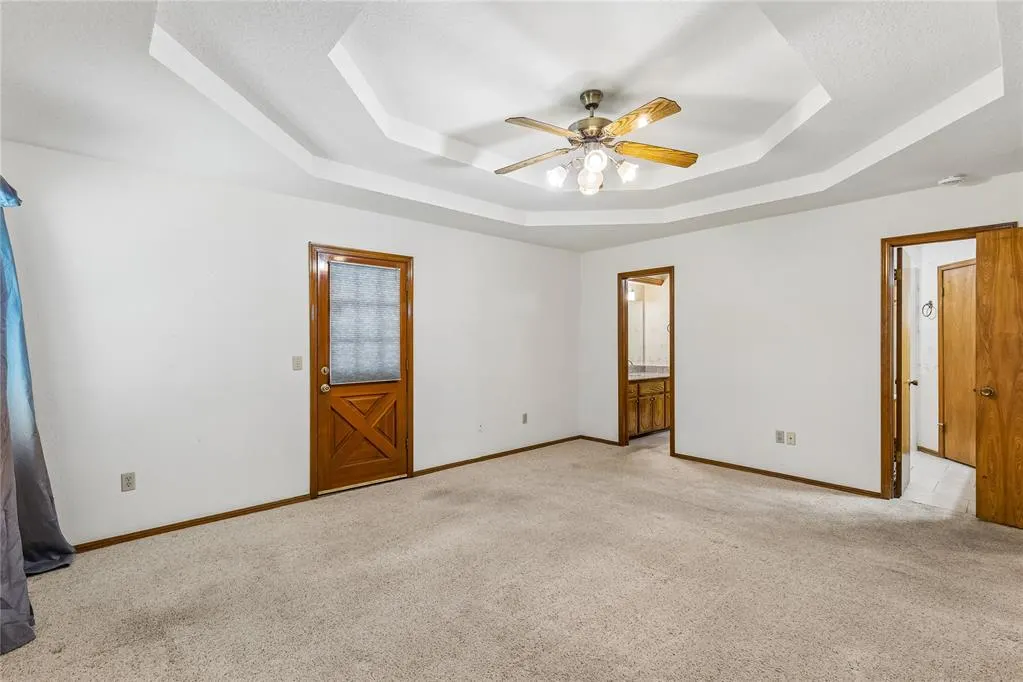 Photo 18 — 10620 Songbird Lane, Midwest City, OK 73130