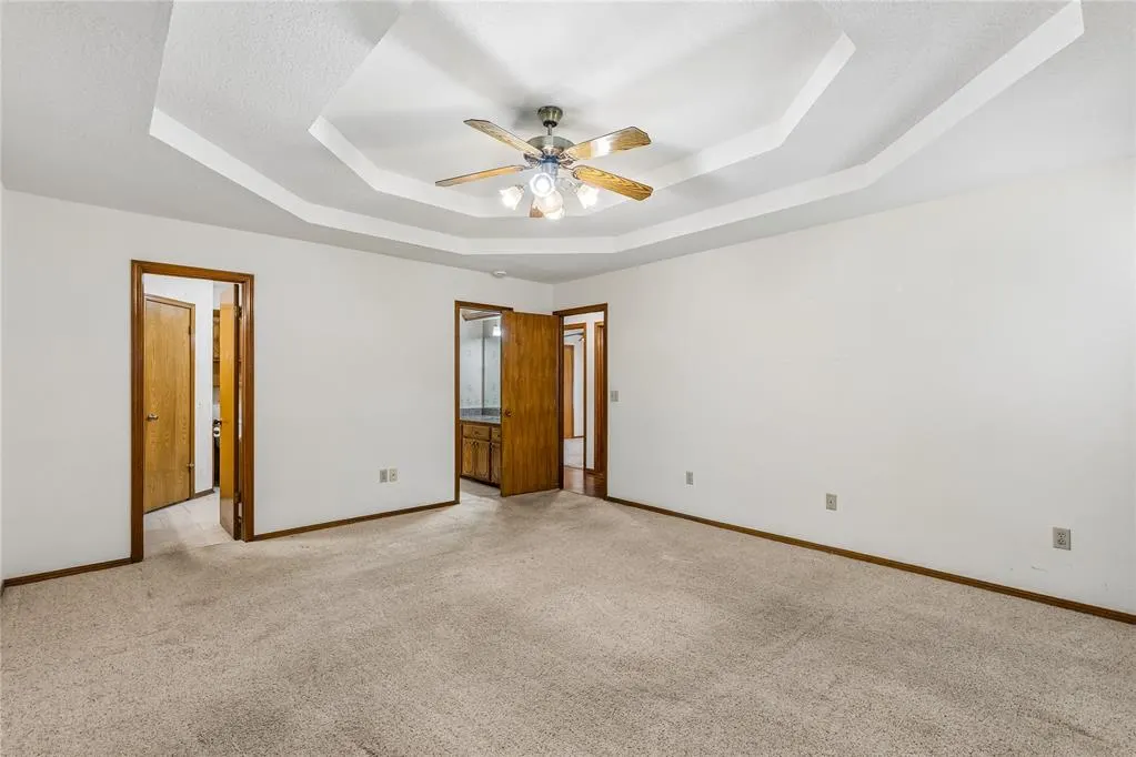 Photo 19 — 10620 Songbird Lane, Midwest City, OK 73130