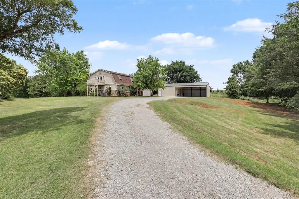 Photo 2 — 7021 NW 222nd Street, Edmond, OK 73025