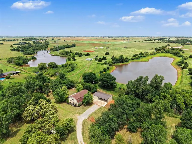 Photo 5 — 7021 NW 222nd Street, Edmond, OK 73025