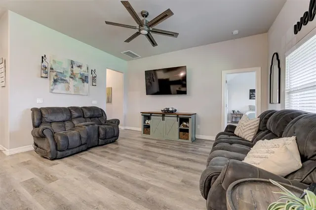 Photo 6 — 3601 Sawtooth Ridge, Yukon, OK 73099