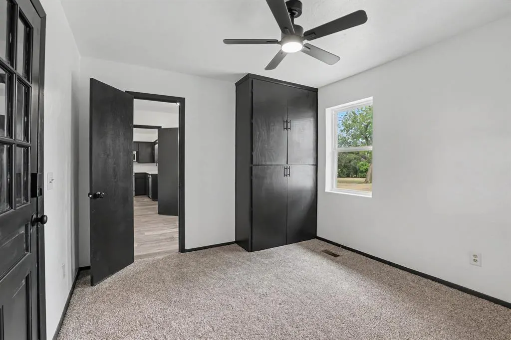 Photo 27 — 1015 N Midwest Boulevard, Guthrie, OK 73044