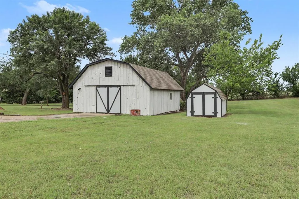 Photo 34 — 1015 N Midwest Boulevard, Guthrie, OK 73044