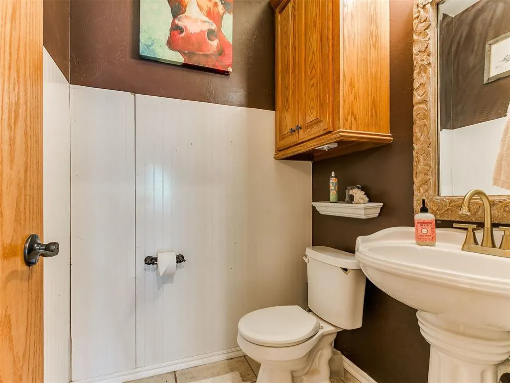 Photo 32 — 26162 E 868 Road, Cashion, OK 73016