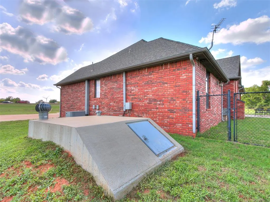 Photo 39 — 26162 E 868 Road, Cashion, OK 73016