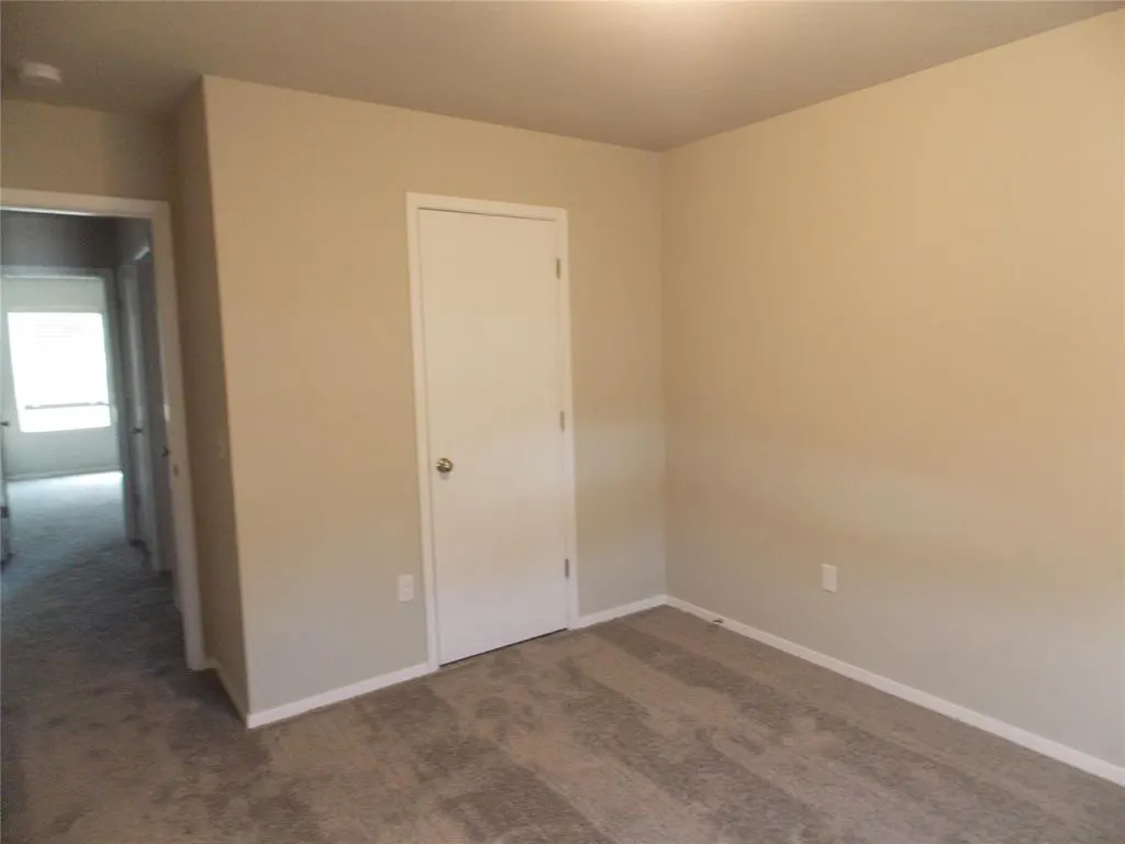 Photo 9 — 1841 Jack Rabbit Lane, El Reno, OK 73036