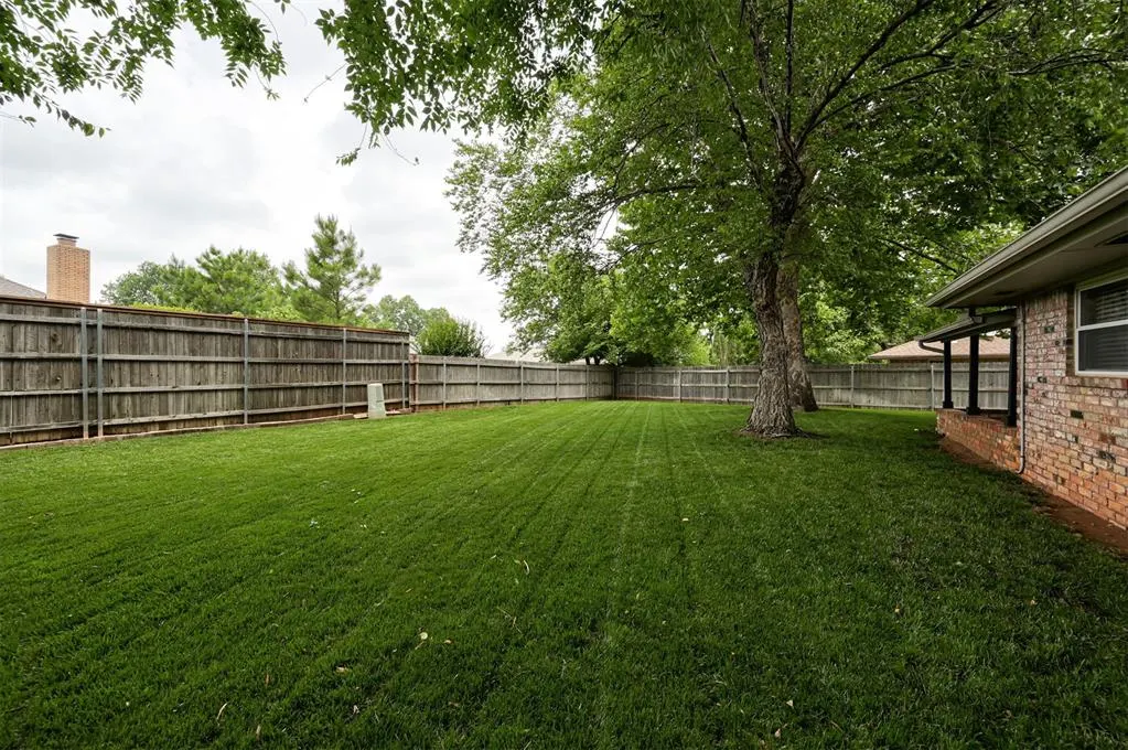 Photo 5 — 6409 N College Avenue, Oklahoma City, OK 73132