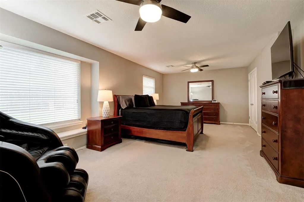 Photo 7 — 6409 N College Avenue, Oklahoma City, OK 73132