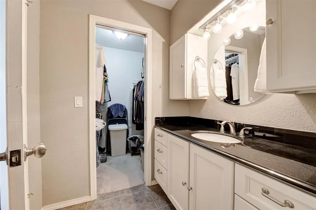 Photo 13 — 6409 N College Avenue, Oklahoma City, OK 73132