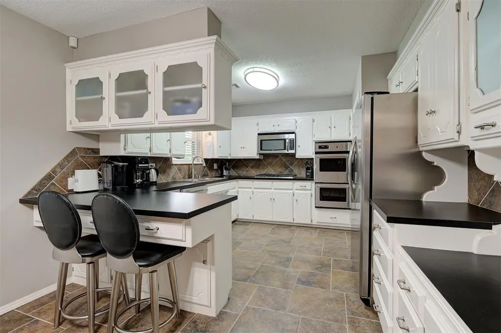 Photo 15 — 6409 N College Avenue, Oklahoma City, OK 73132