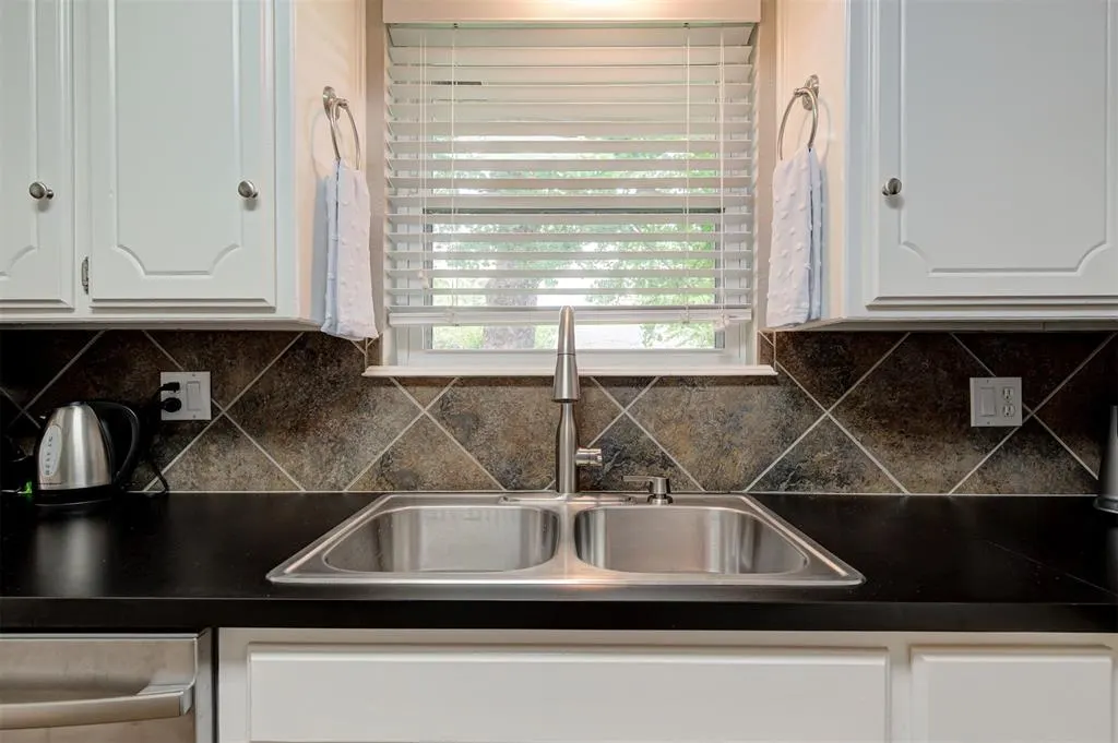 Photo 19 — 6409 N College Avenue, Oklahoma City, OK 73132