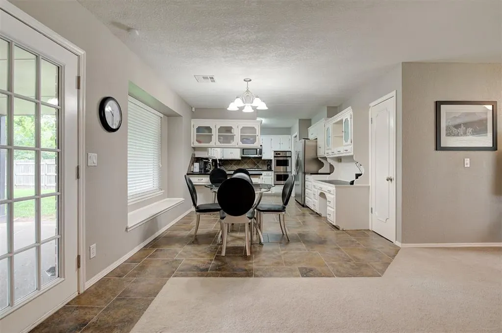 Photo 22 — 6409 N College Avenue, Oklahoma City, OK 73132