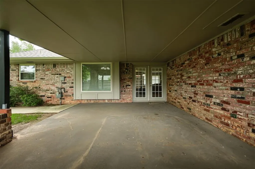 Photo 39 — 6409 N College Avenue, Oklahoma City, OK 73132