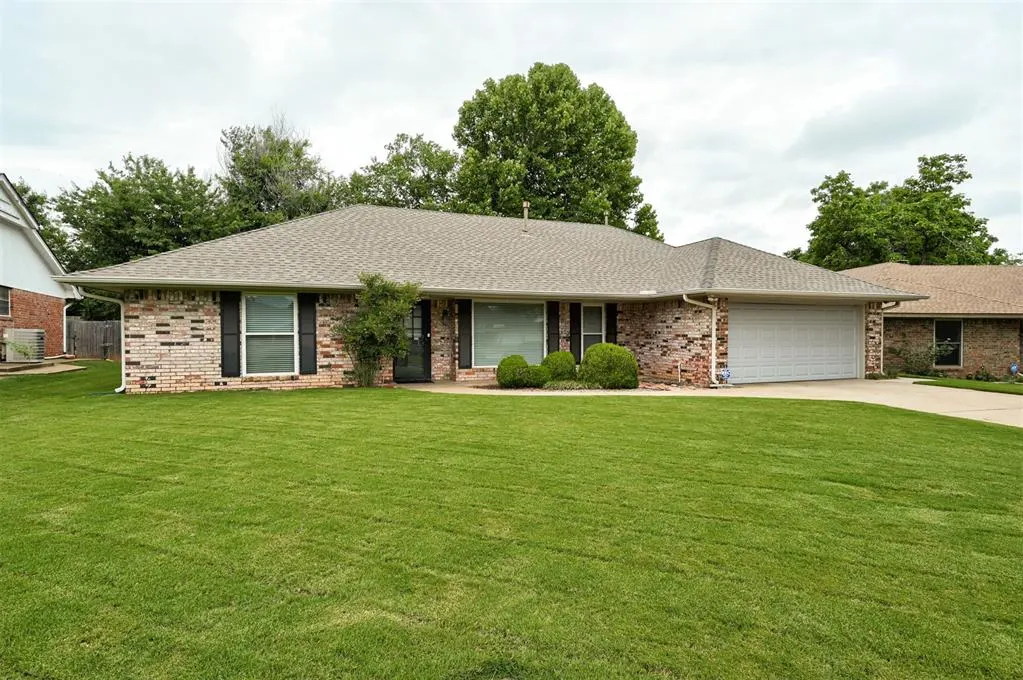 Photo 44 — 6409 N College Avenue, Oklahoma City, OK 73132