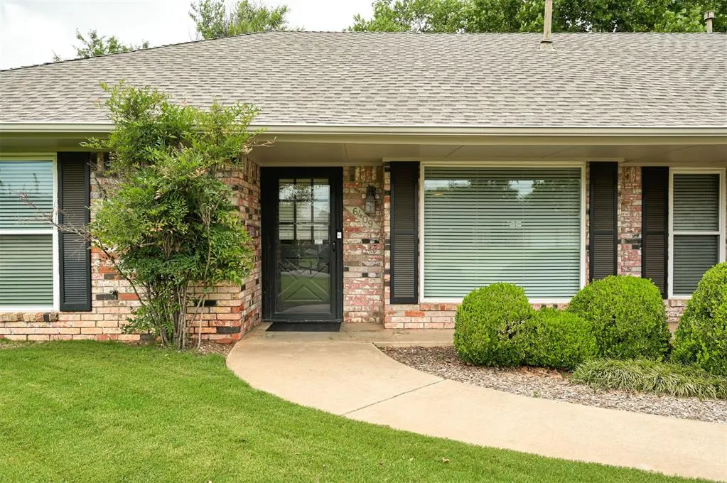 Photo 47 — 6409 N College Avenue, Oklahoma City, OK 73132