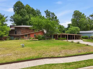 Sold home at 4800 N Hammond Avenue