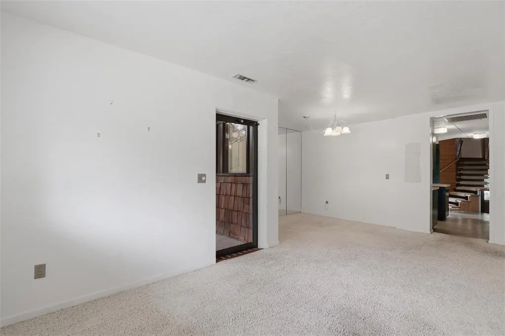 Photo 13 — 4800 N Hammond Avenue, Oklahoma City, OK 73122