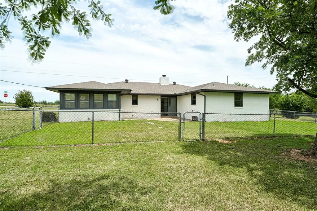 Photo 43 — 6517 S Frisco Road, Mustang, OK 73064