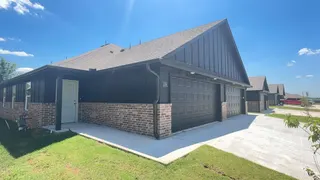 Sold home at 1208 NW 113TH Street