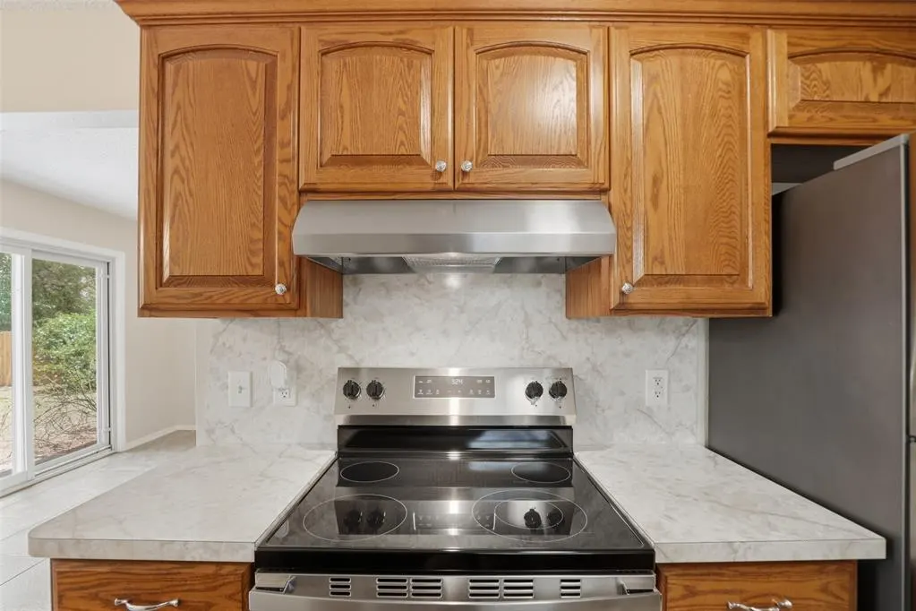 Photo 13 — 405 Meadow Lake Drive, Edmond, OK 73003