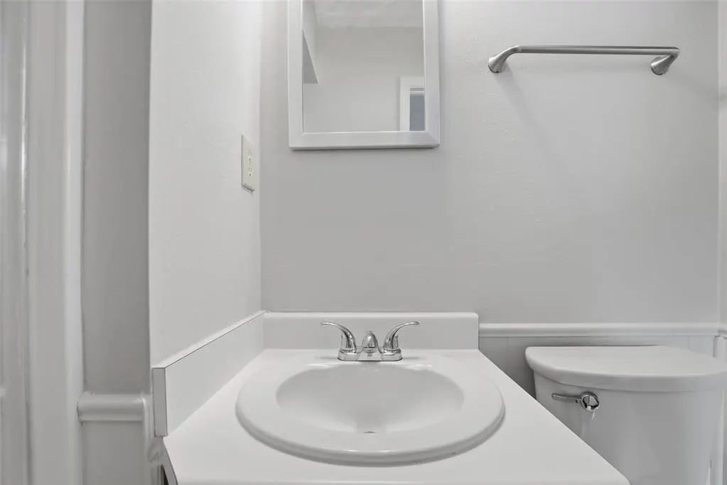 Photo 18 — 405 Meadow Lake Drive, Edmond, OK 73003