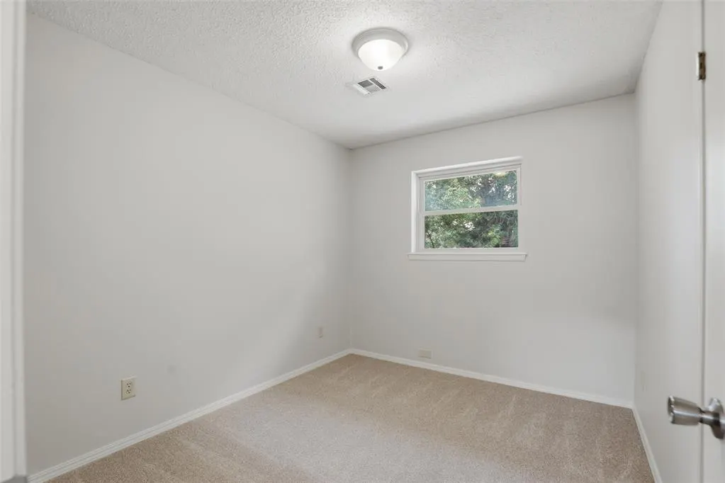 Photo 24 — 405 Meadow Lake Drive, Edmond, OK 73003