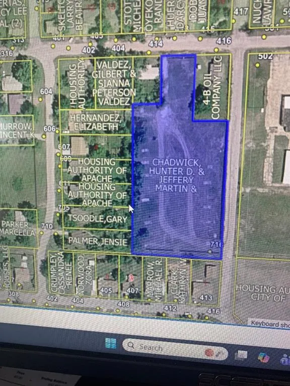 Photo 2 — 716 SE 5th Street, Anadarko, OK 73005