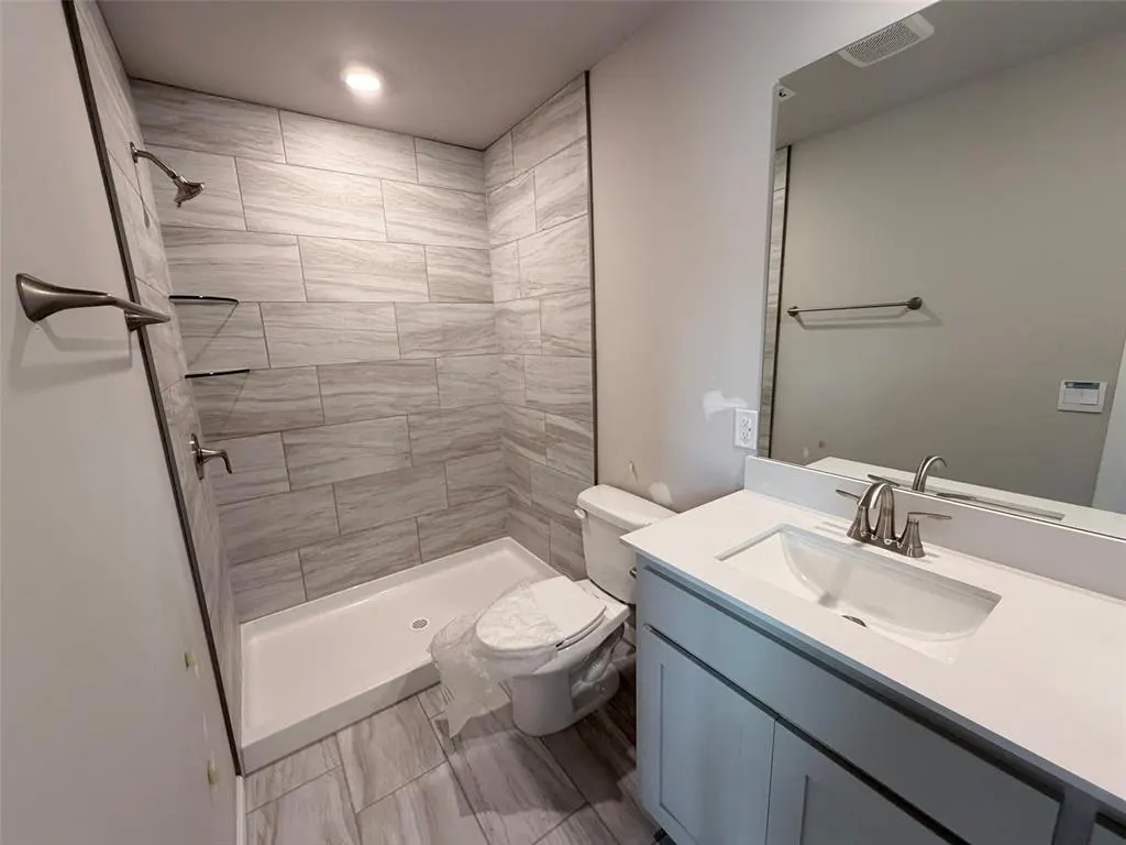 Photo 10 — 2912 NW 196th Place, Edmond, OK 73012