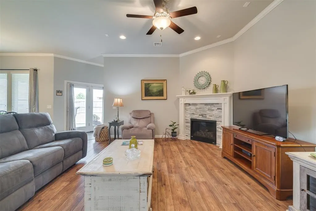 Photo 11 — 18500 Summer Grove Avenue, Edmond, OK 73012