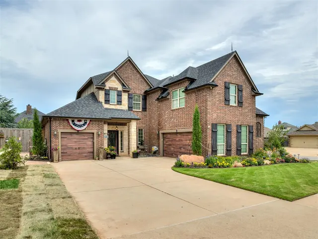 Photo 7 — 9101 NW 86th Court, Yukon, OK 73099