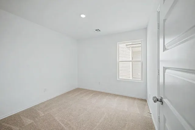 Photo 6 — 3620 Maggie Road, Mustang, OK 73064