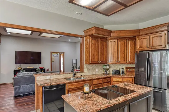 Photo 4 — 6625 NW 115th Street, Oklahoma City, OK 73162