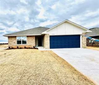 Sold home at 21240 SE 32nd Street