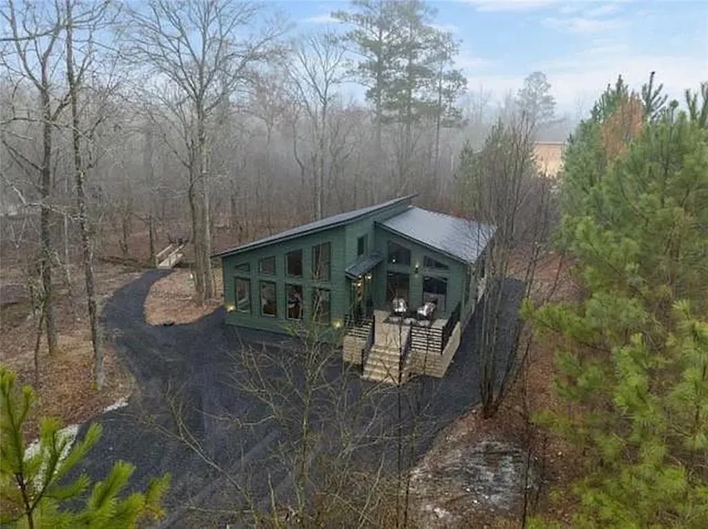 Photo 2 — 396 Spruce Trail, Broken Bow, OK 74728