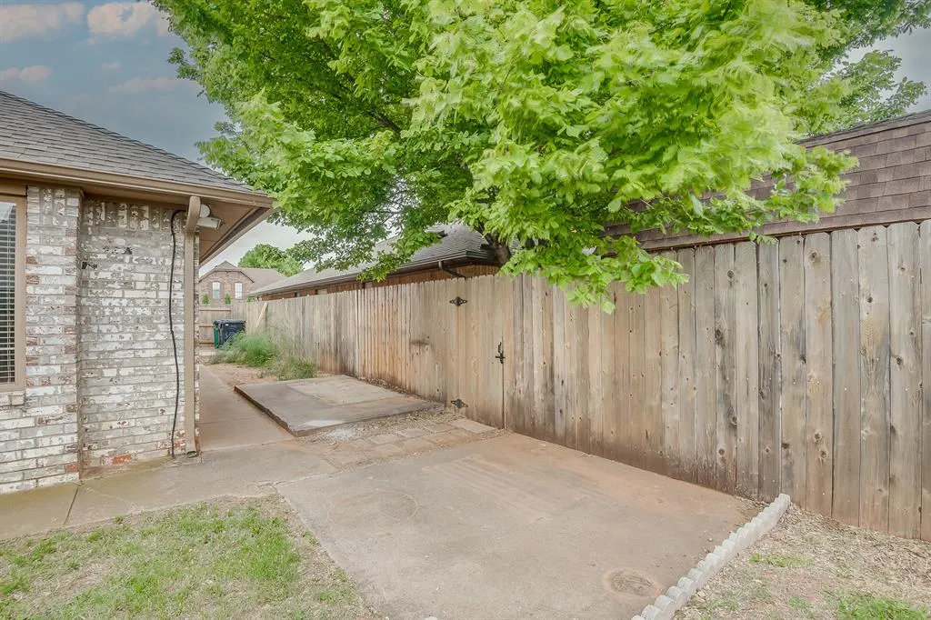 Photo 47 — 8113 NW 118th Street, Oklahoma City, OK 73162