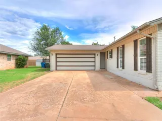 Sold home at 735 Sunset Drive