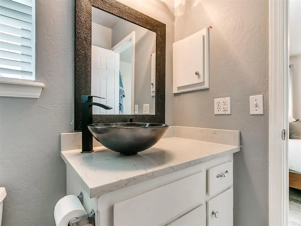 Photo 28 — 735 Sunset Drive, Edmond, OK 73003